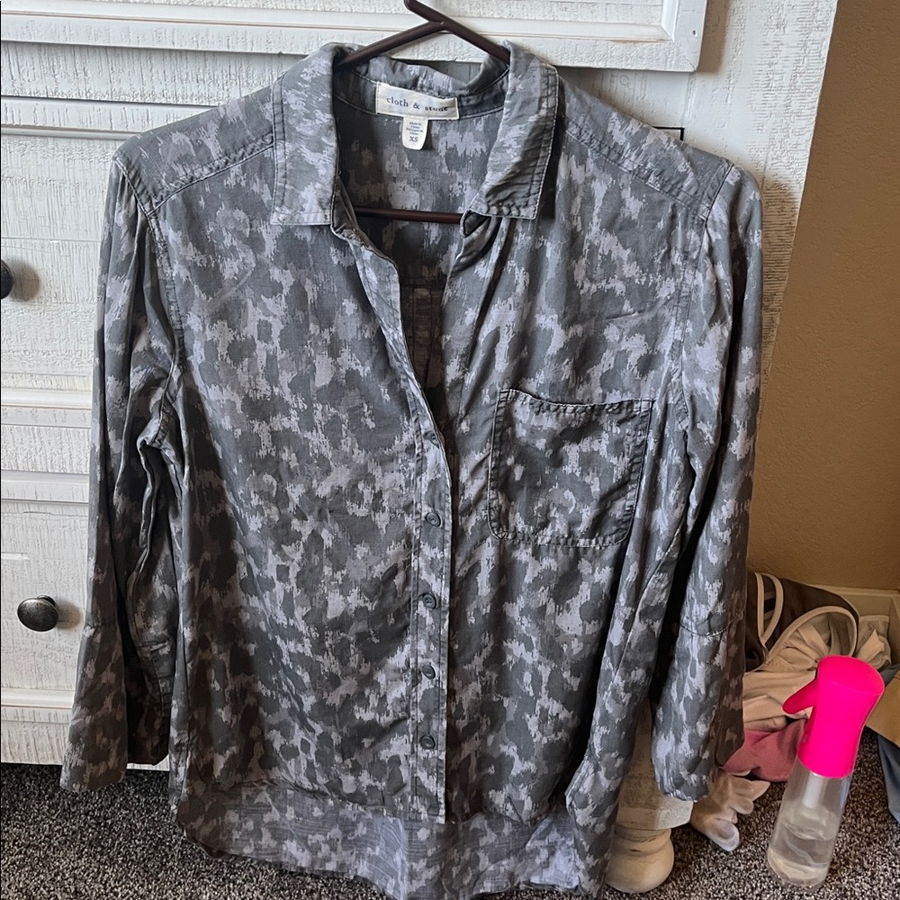 Cloth and Stone top